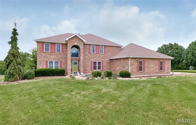 $649,900 | 51 Fox Hollow Lane, Eolia, MO 63344