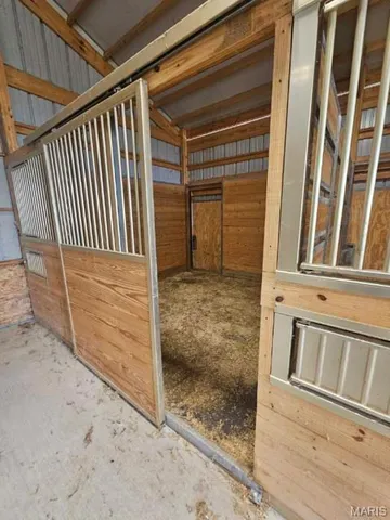 $649,900 | 51 Fox Hollow Lane, Eolia, MO 63344