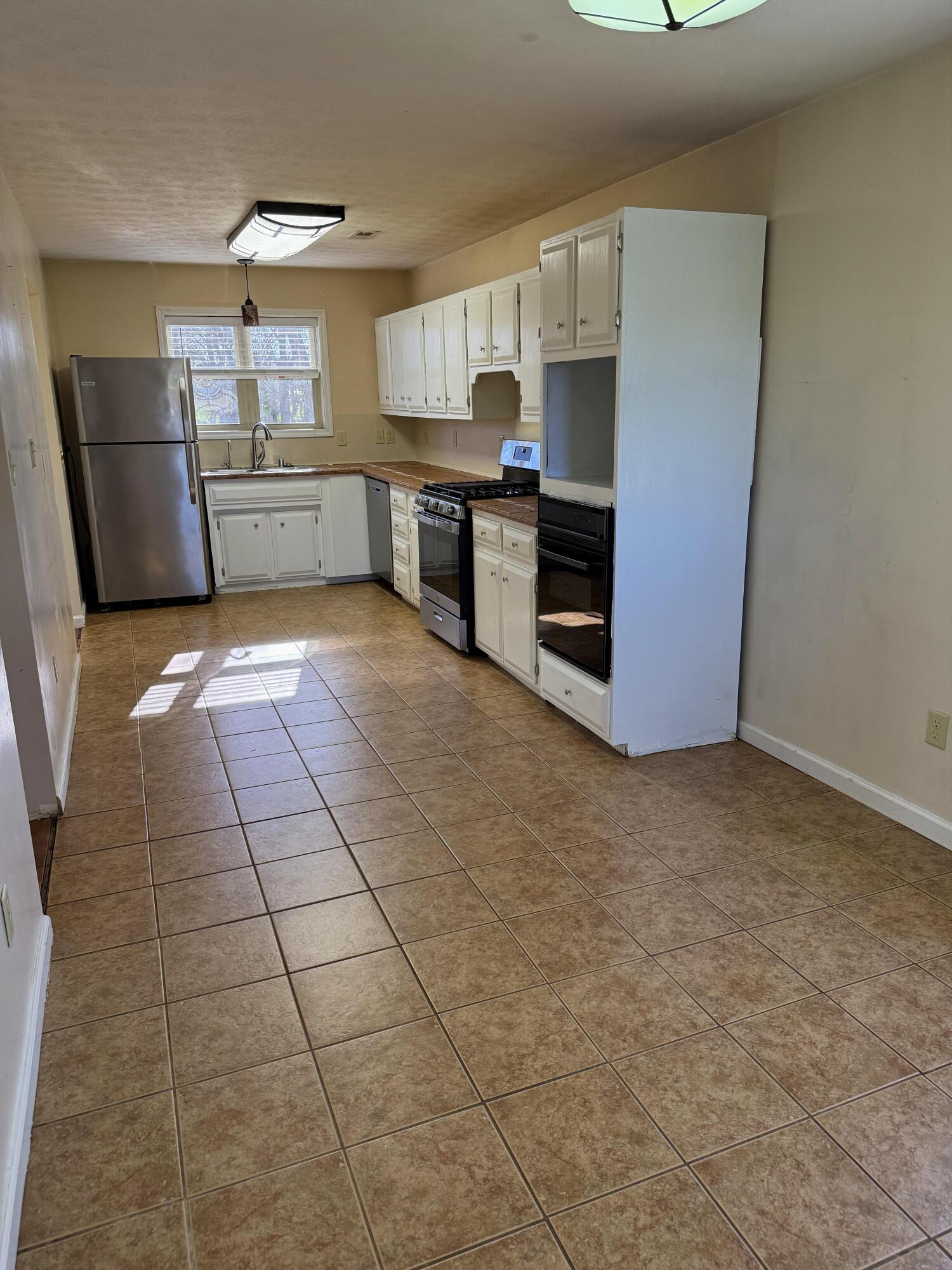 459 Locust Fork Road Stamping Ground, KY 40379 - Photo 15 of 82 Galley Kitchen with Room for Small Breakfast Table