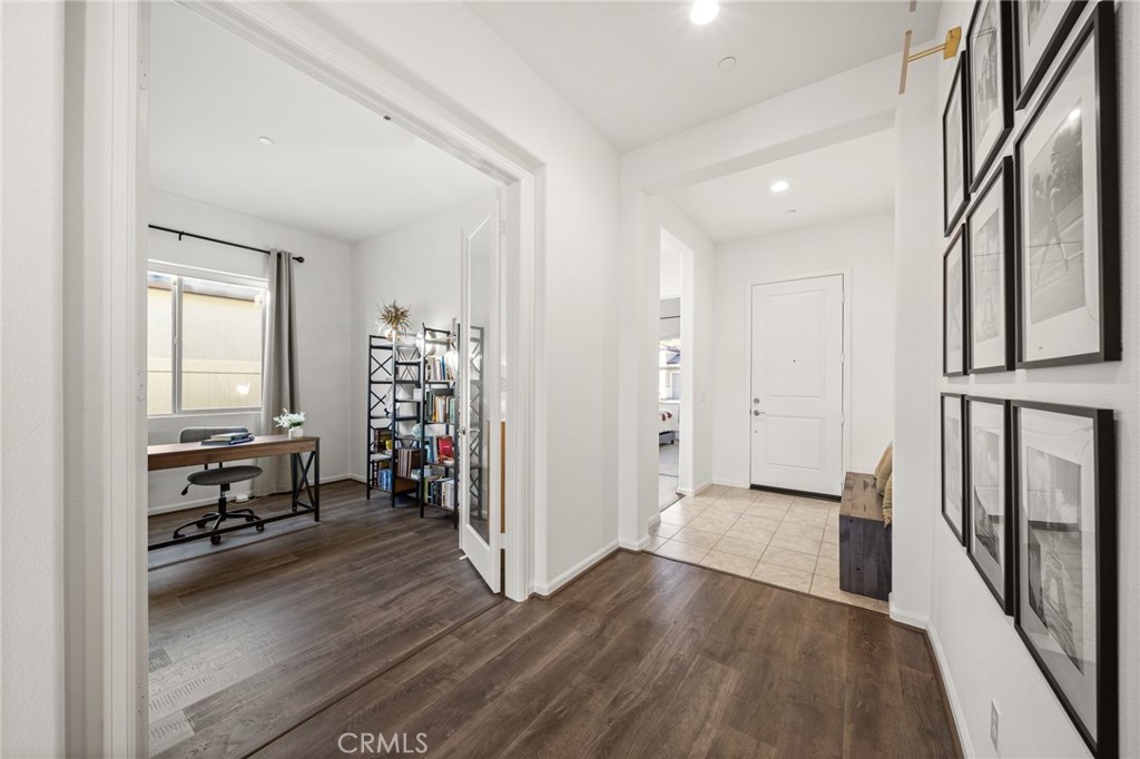 11855 Sagecrest Court Corona, CA 92883 - Photo 11 of 67