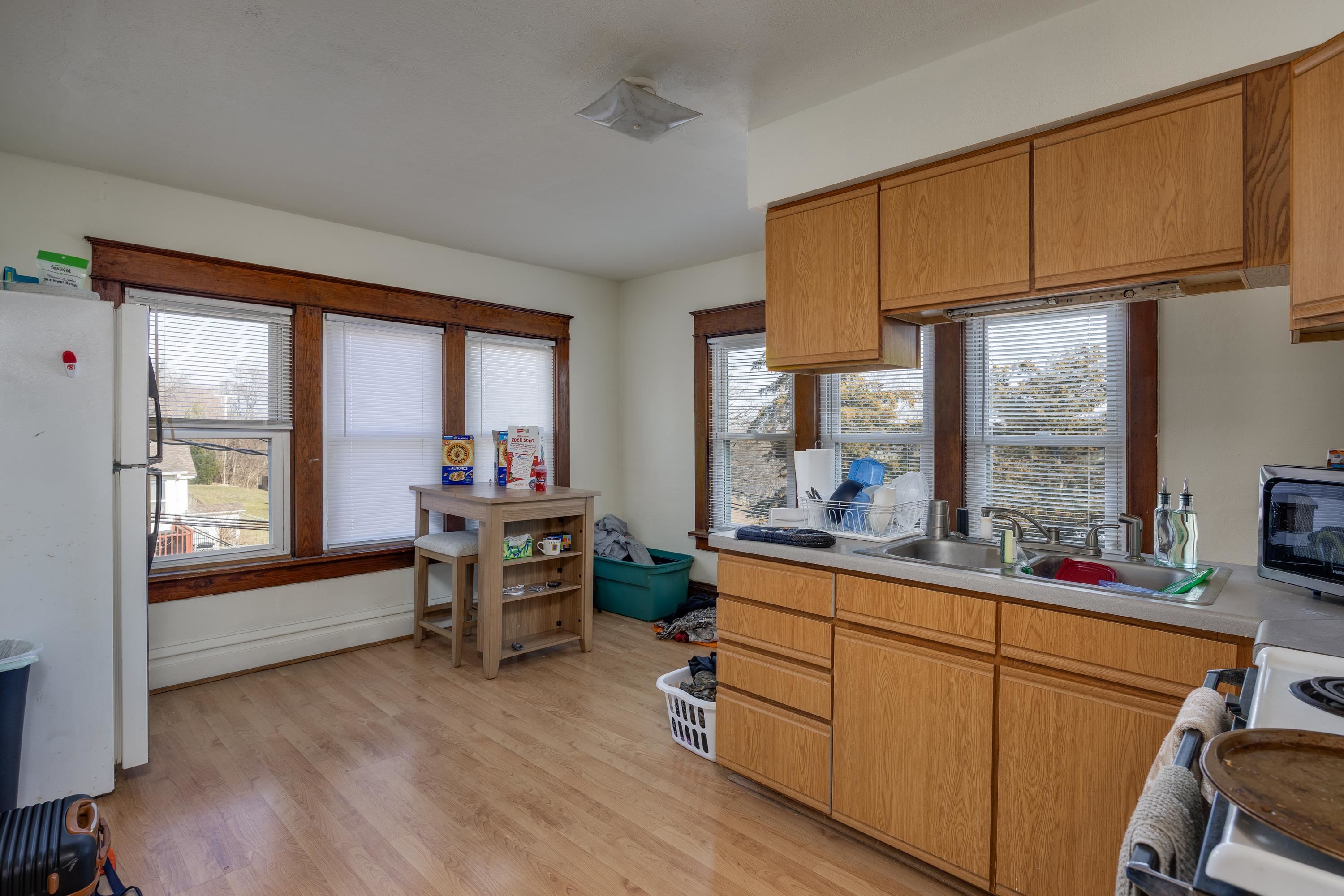 532 East Cook Street Portage, WI 53901 - Photo 12 of 24