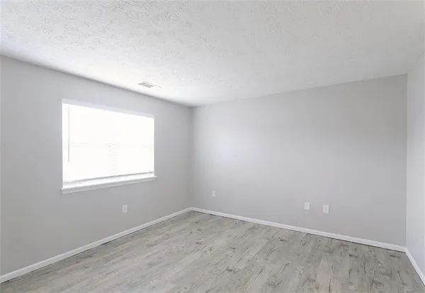 $1,435 | 1305 Bridle Trail, Coraopolis, PA 15108