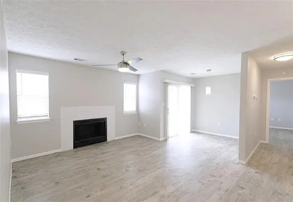 $1,435 | 1305 Bridle Trail, Coraopolis, PA 15108