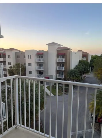 $175,000 | 11060 Southwest 196th Street, Unit 601, Cutler Bay, FL 33157