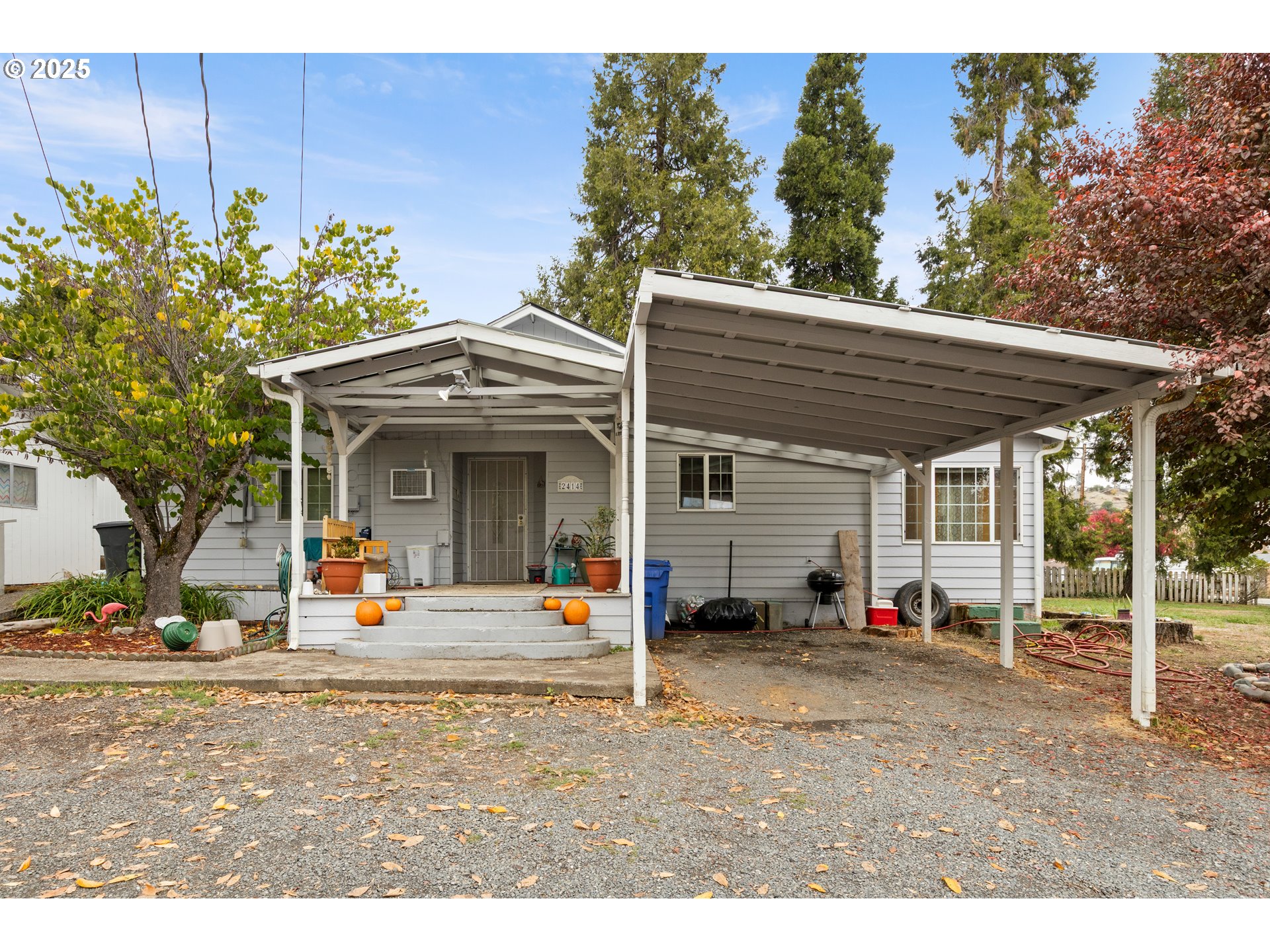 2414 Brockway Road Winston, OR 97496 - Photo 3 of 36