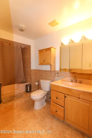 $550,000 | 22 Zeck Court, Unit A | Graniteville