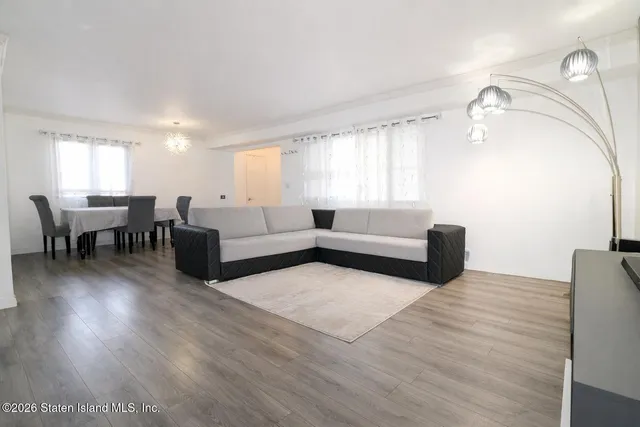 $550,000 | 22 Zeck Court, Unit A | Graniteville