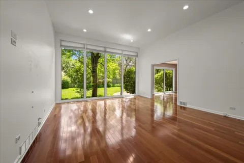 $849,000 | 319 Hastings Avenue, Highland Park, IL 60035