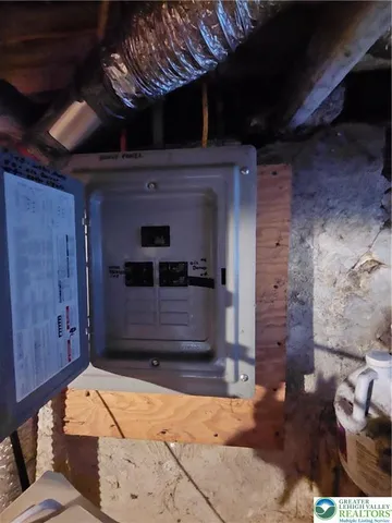 $150,000 | 35 Vine Street, Tamaqua, PA 18252