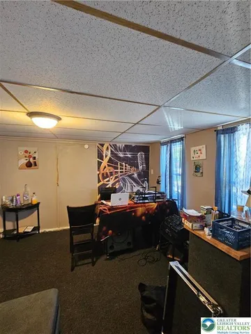 $150,000 | 35 Vine Street, Tamaqua, PA 18252