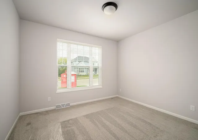 $589,900 | 520 Fox Den Drive, Oregon, WI 53575