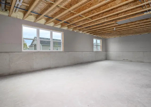 $589,900 | 520 Fox Den Drive, Oregon, WI 53575