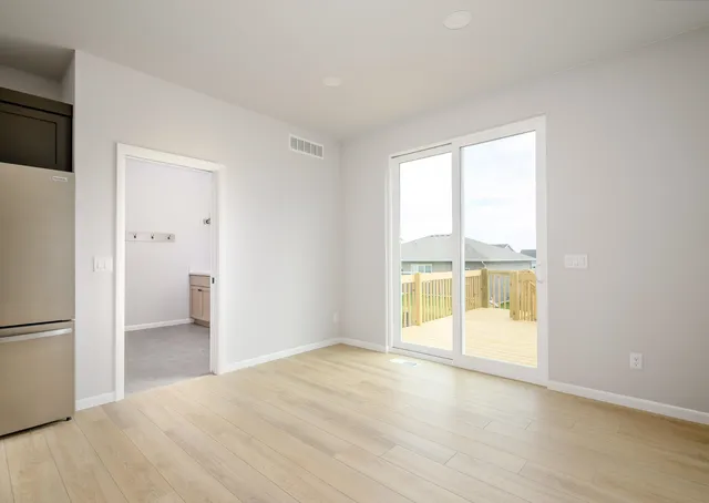 $589,900 | 520 Fox Den Drive, Oregon, WI 53575