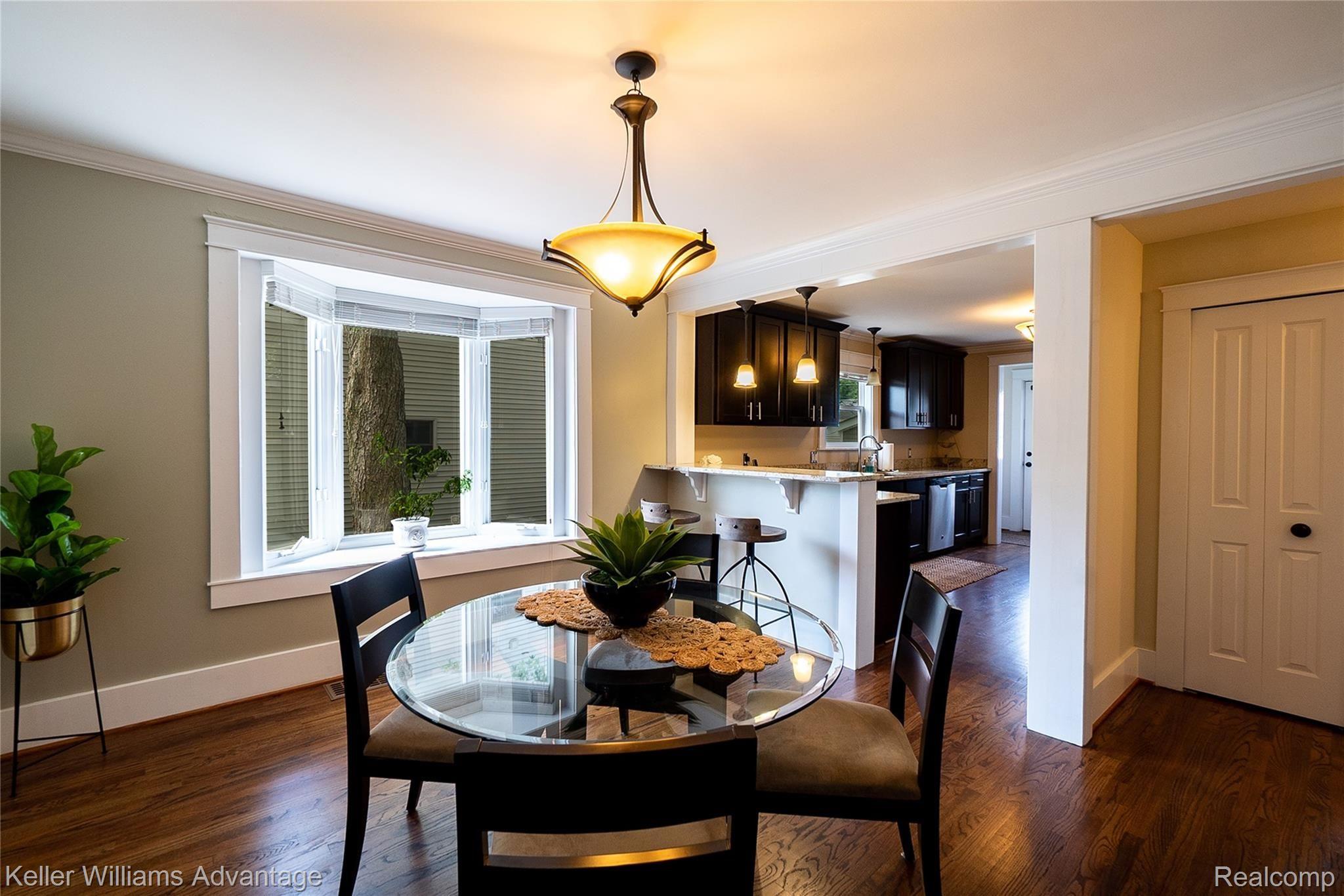 2685 Wakefield Road Berkley, MI 48072 - Photo 9 of 42 WakefieldRd_2685_Dining 2.jpg
