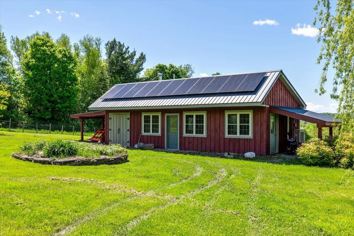 300 River Road Richford, VT 05476 - Photo 12 of 58 Gallery Image 12