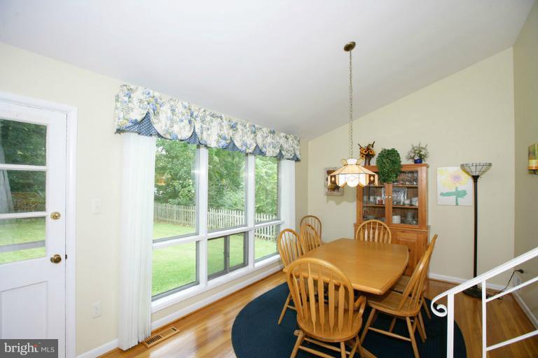 10810 Lombardy Road Silver Spring, MD 20901 - Photo 5 of 24 Dining Room