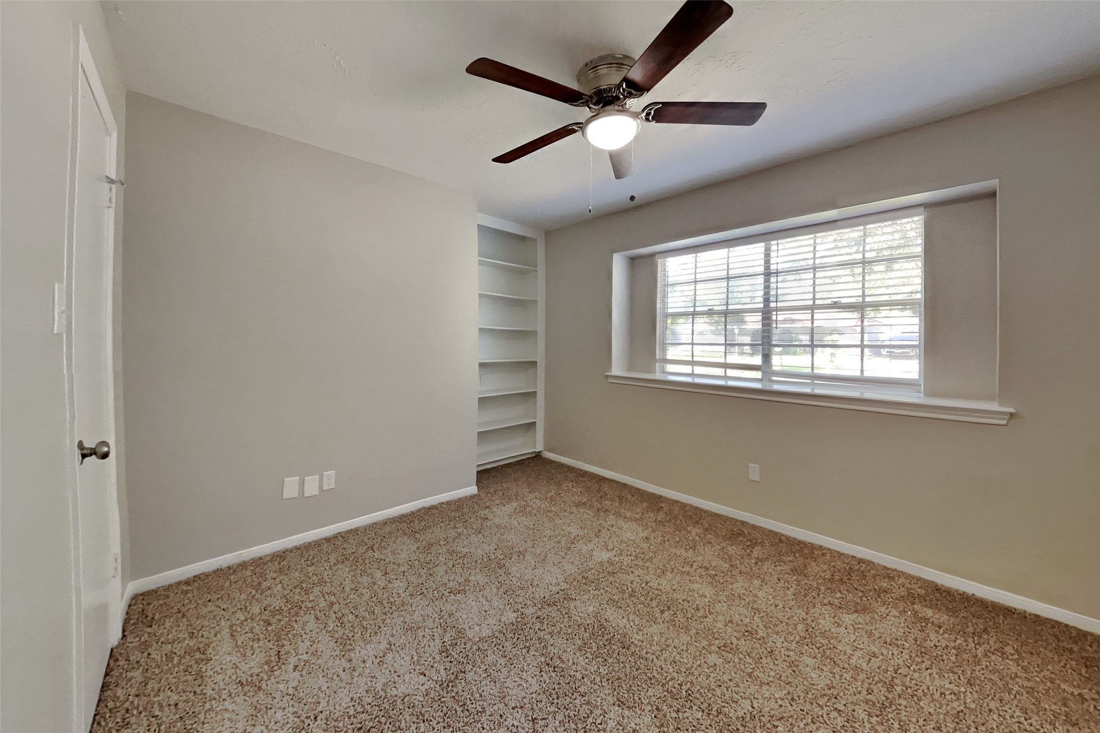 1954 Round Spring Drive Humble, TX 77339 - Photo 15 of 20