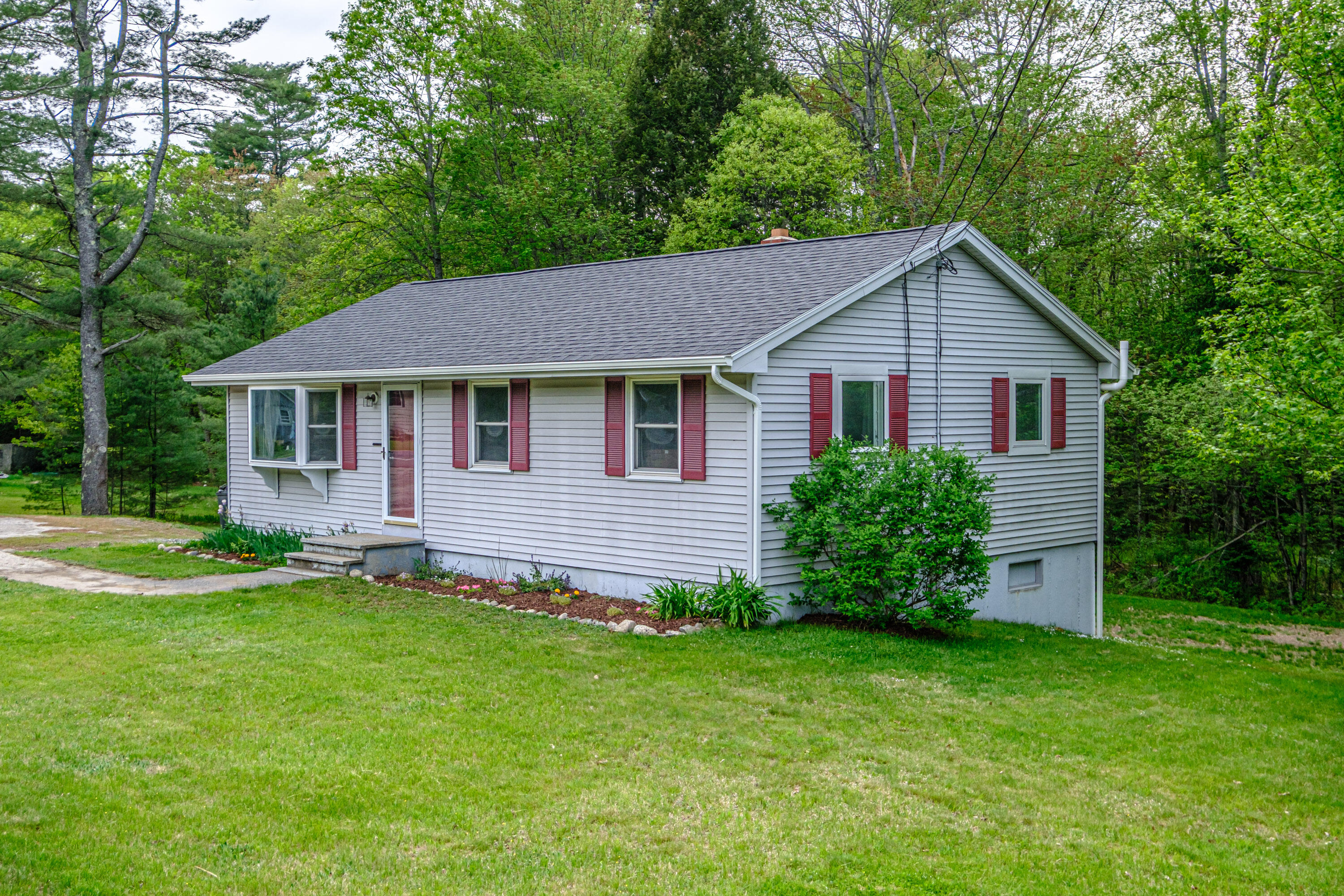 218 Middlesex Road Topsham, ME 04086 - Photo 3 of 37 218 Middlesex Road, Topsham