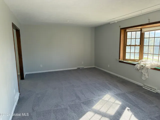 $409,999 | 25 Kling Terrace, Voorheesville, NY 12186