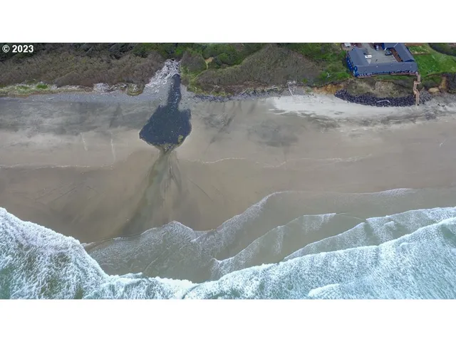 $585,000 | Hwy101 Moolack Shore, Newport, OR 97365