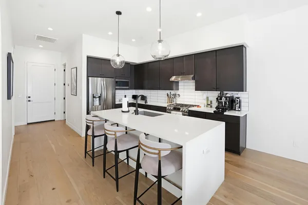 $3,500 | 5151 North 13th Place, Unit 5, Phoenix, AZ 85014