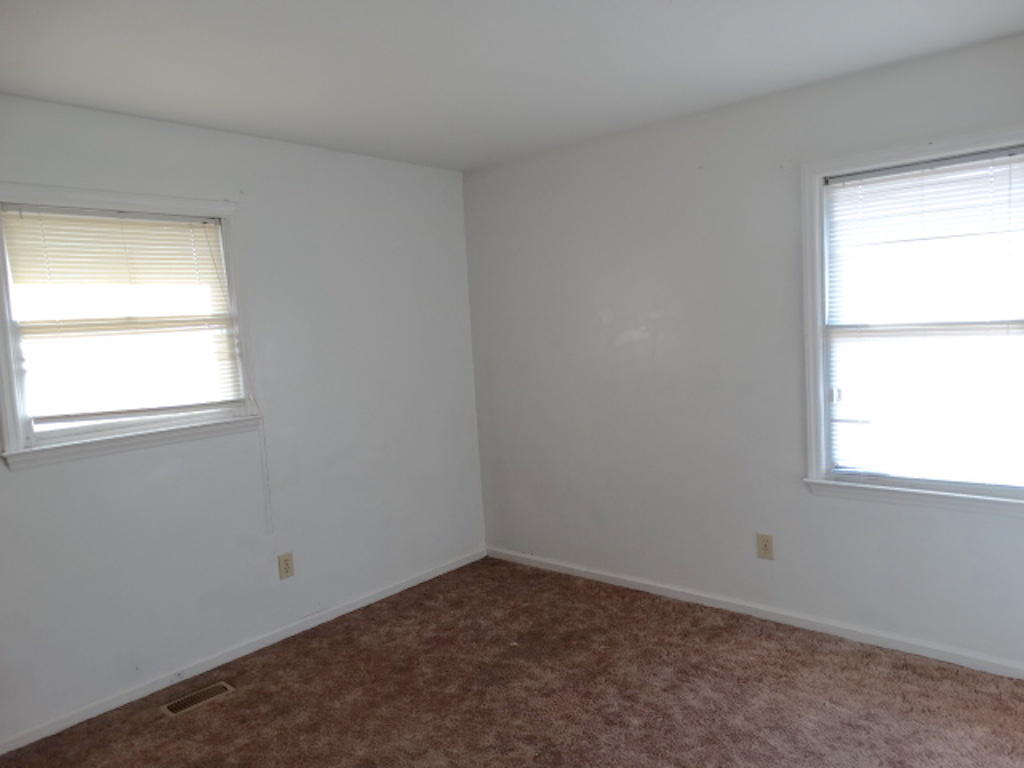 21780 Old Wire Road Wagram, NC 28396 - Photo 5 of 17 DSC05252