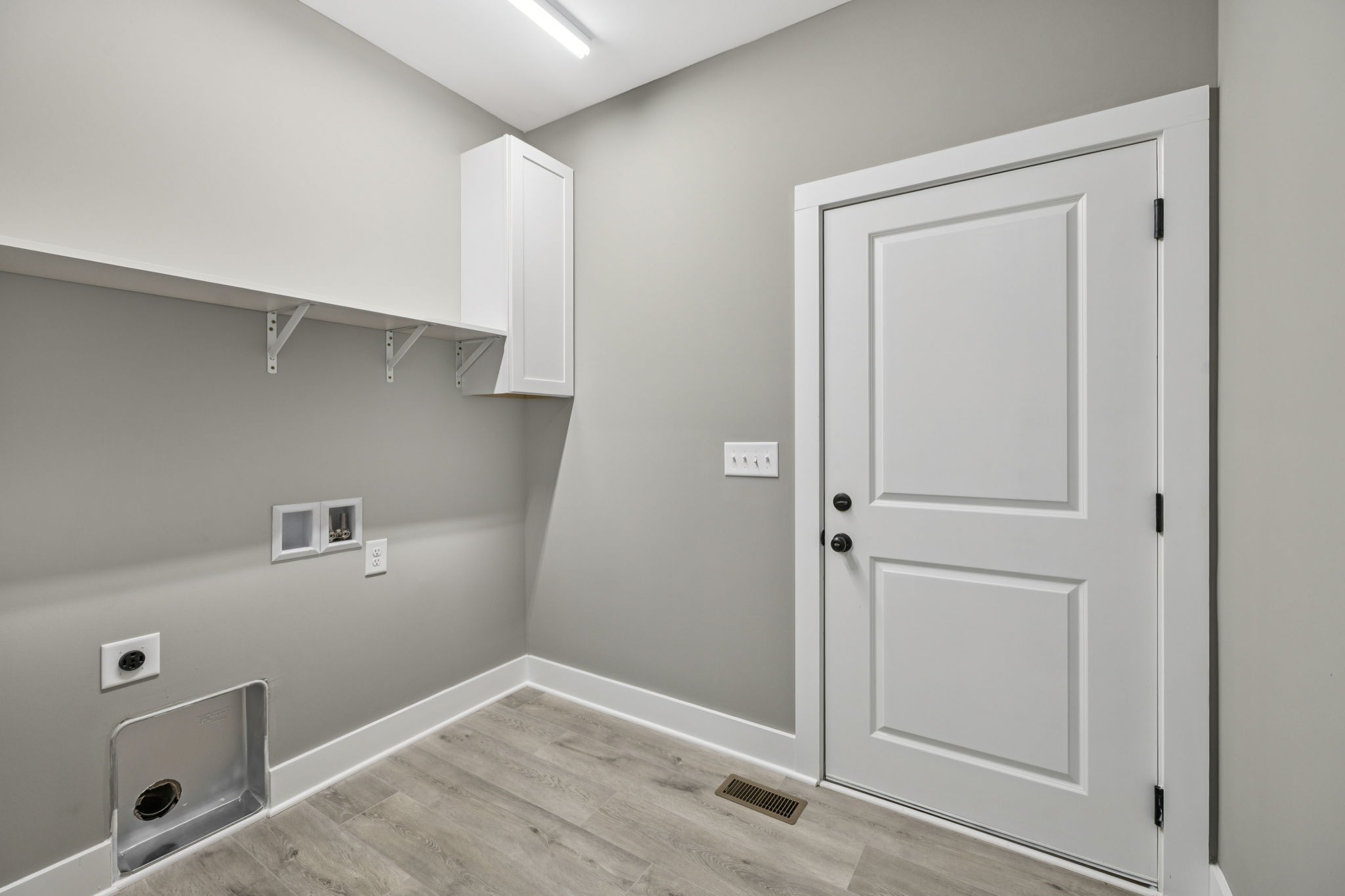 1825 Shop Springs Road Watertown, TN 37184 - Photo 12 of 25 a view of utility room