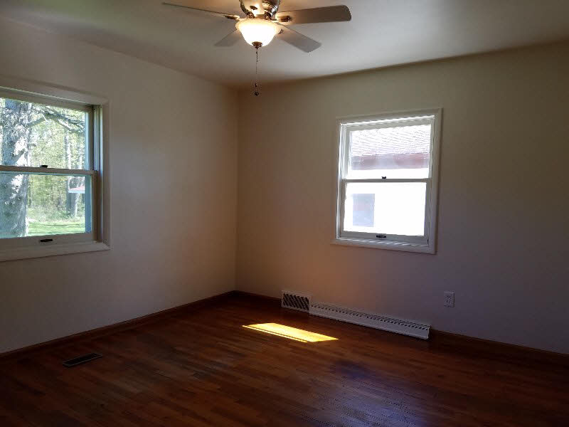 2121 Midland Road Bay City, MI 48706 - Photo 10 of 30 Gallery Image 10