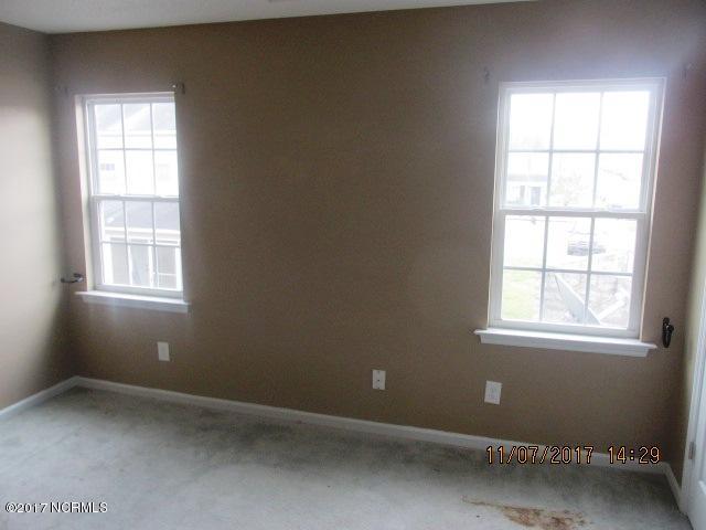 1002 Banister Loop Jacksonville, NC 28546 - Photo 8 of 10 1002 Banister Loop Master Bedroom