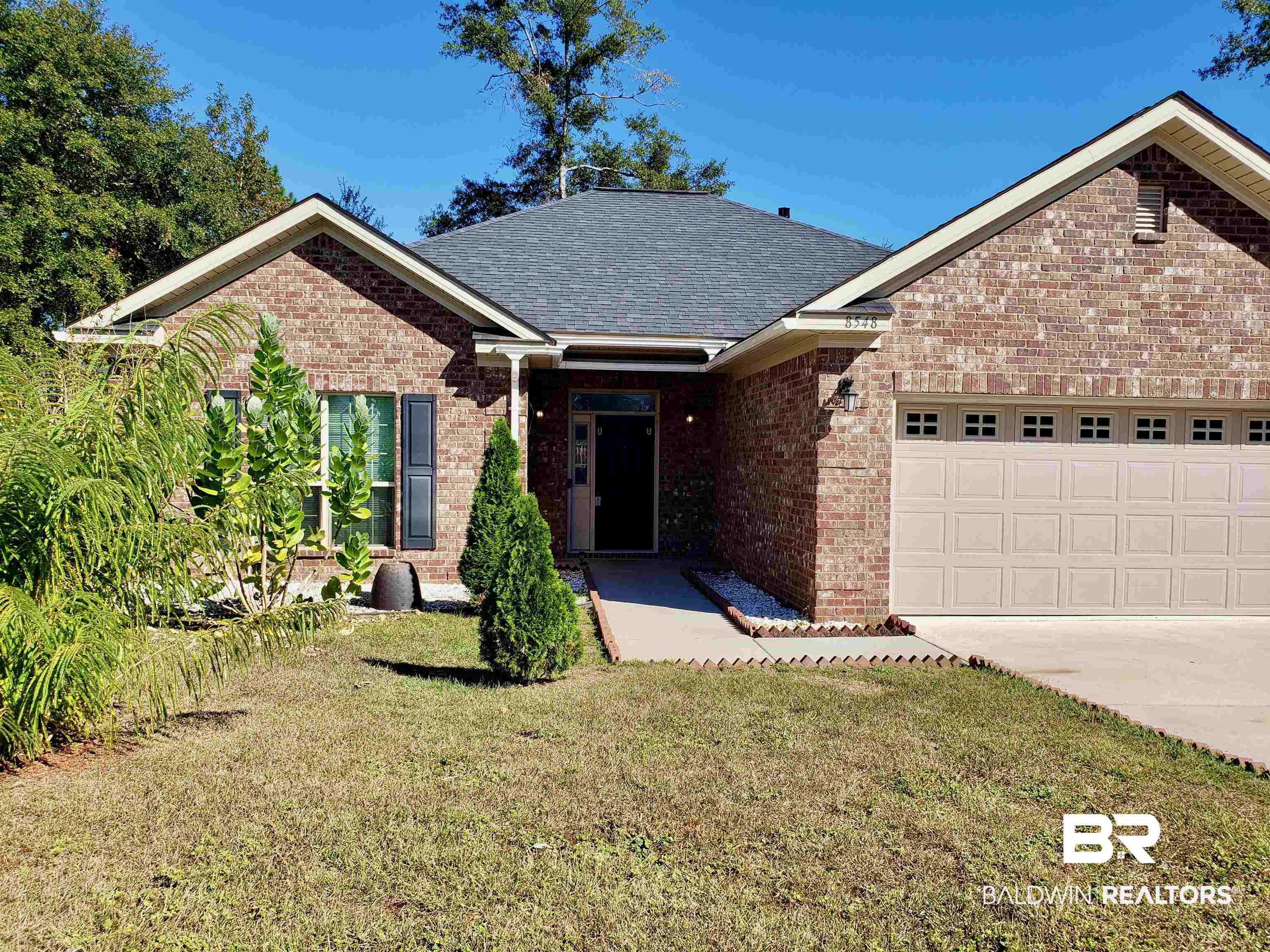 8548 Gatwick Court Mobile, AL 36695 - Photo 3 of 32