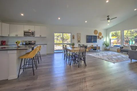 $329,000 | 1827 Live Oak Drive, Canyon Lake, TX 78133