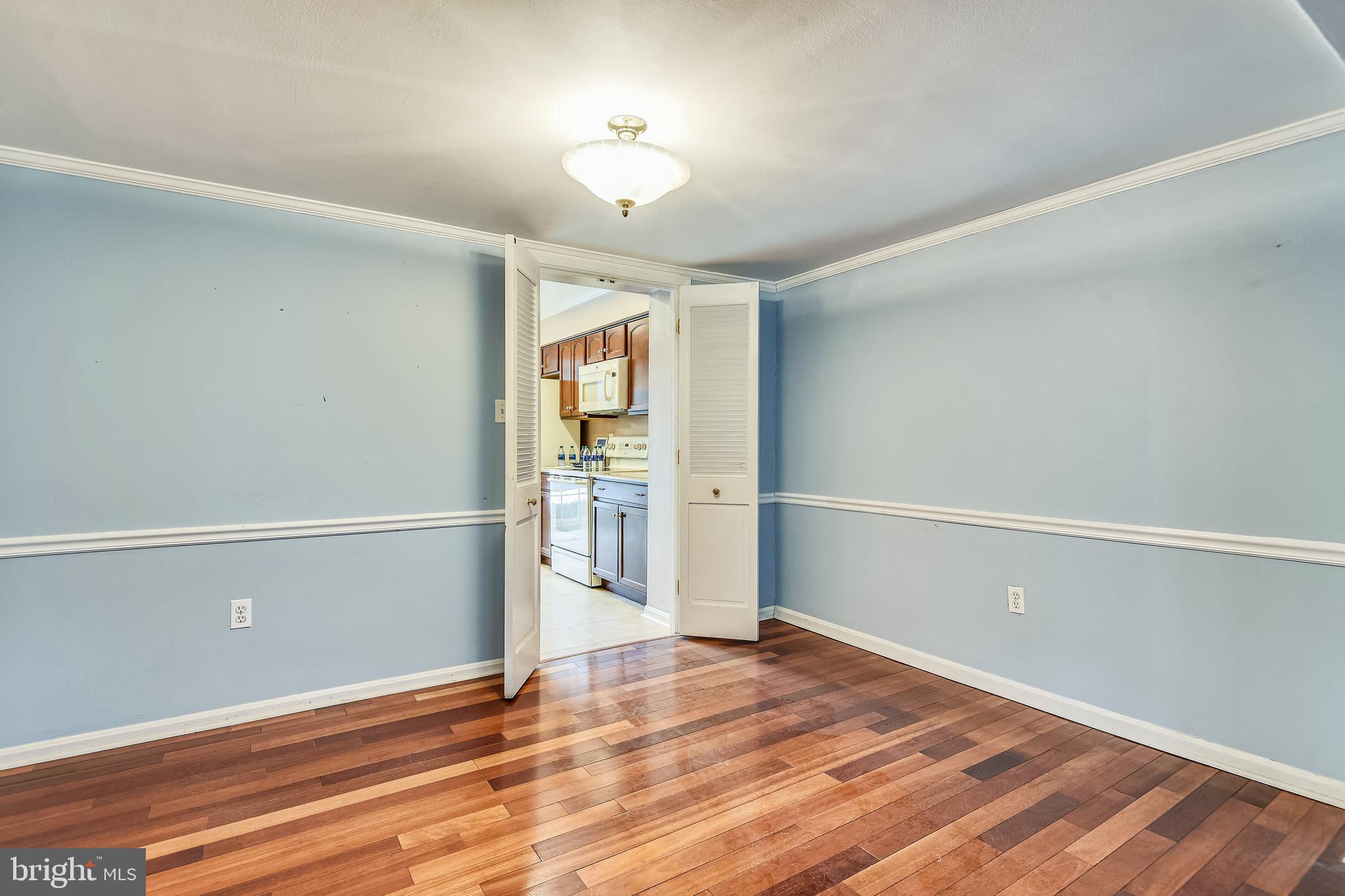 1606 Angus Court Crofton, MD 21114 - Photo 12 of 36 Dining Room