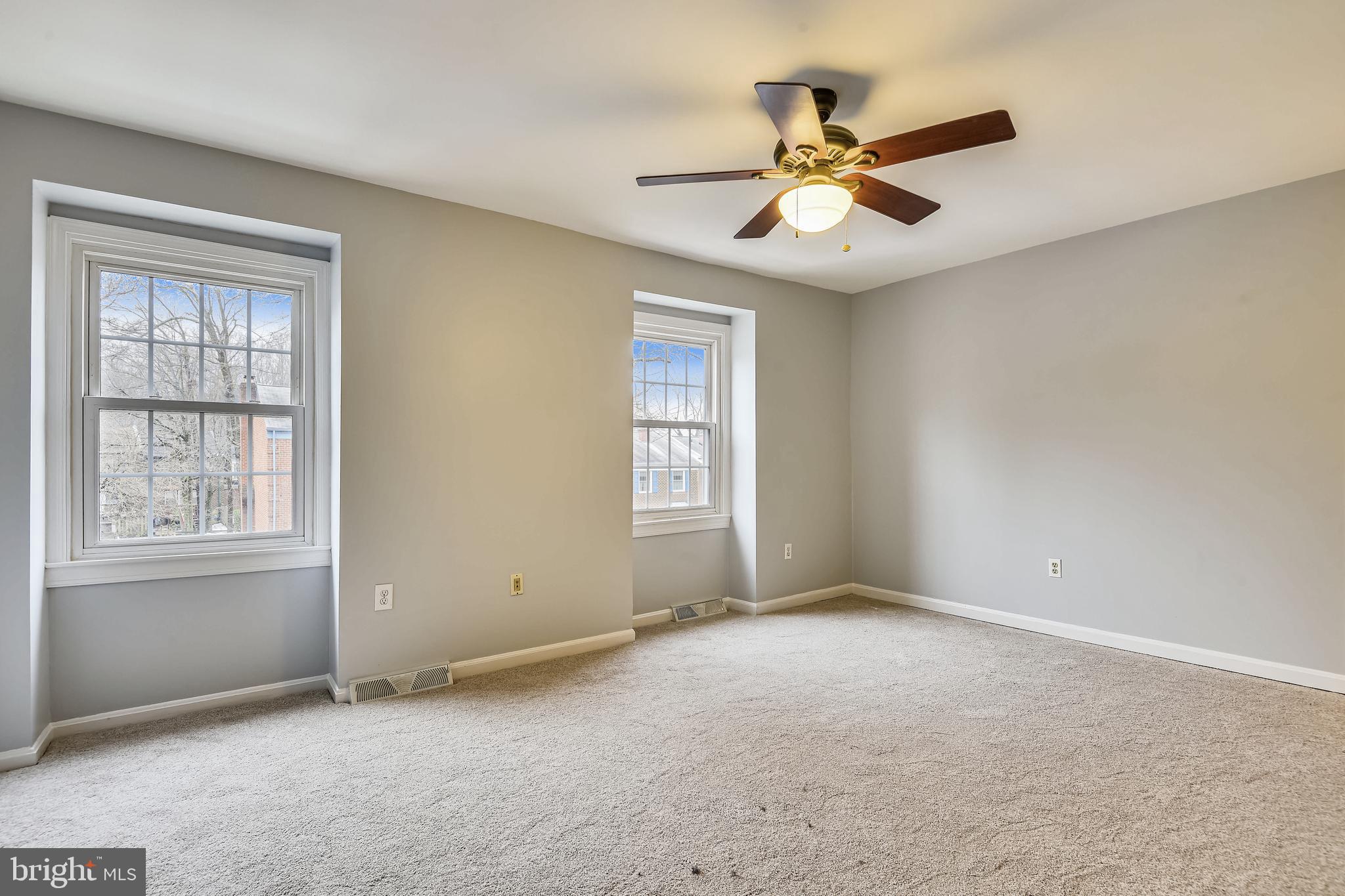 1606 Angus Court Crofton, MD 21114 - Photo 17 of 36 Primary Bedroom