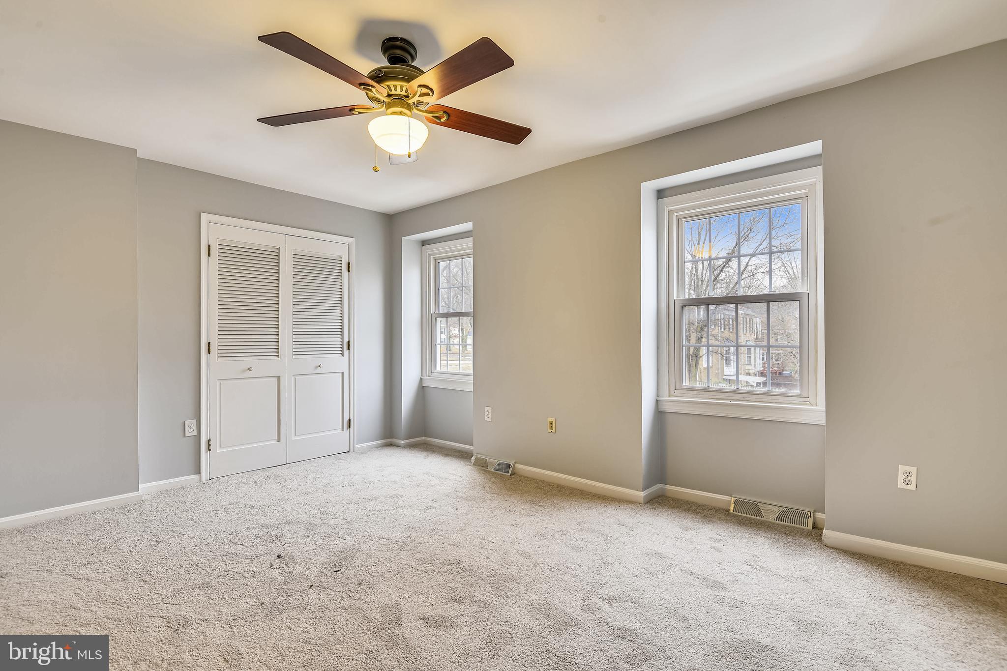 1606 Angus Court Crofton, MD 21114 - Photo 18 of 36 Primary Bedroom