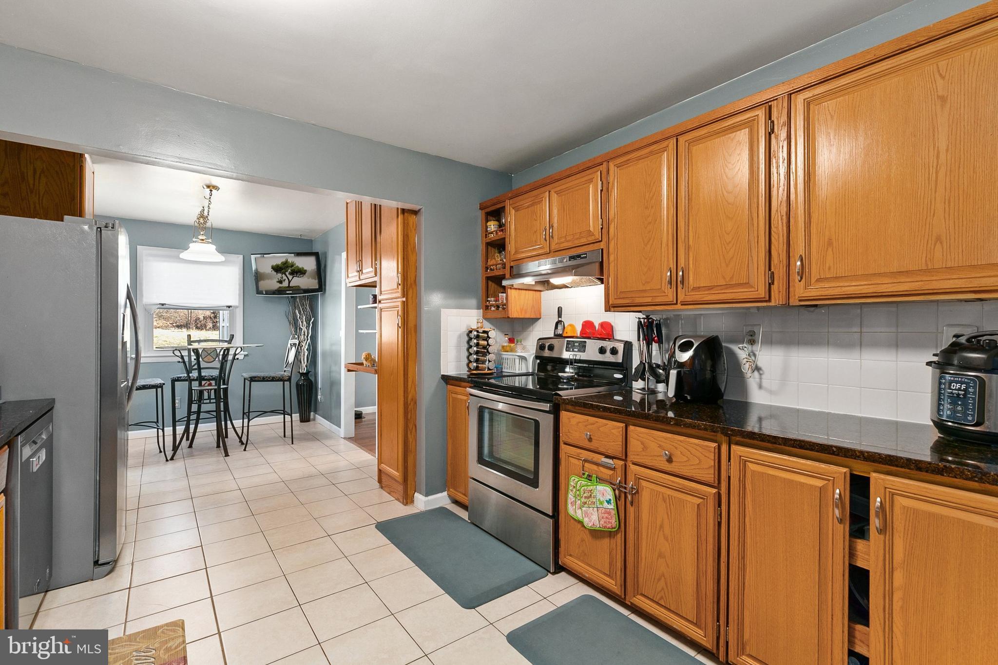 11929 Bayswater Road Gaithersburg, MD 20878 - Photo 21 of 61