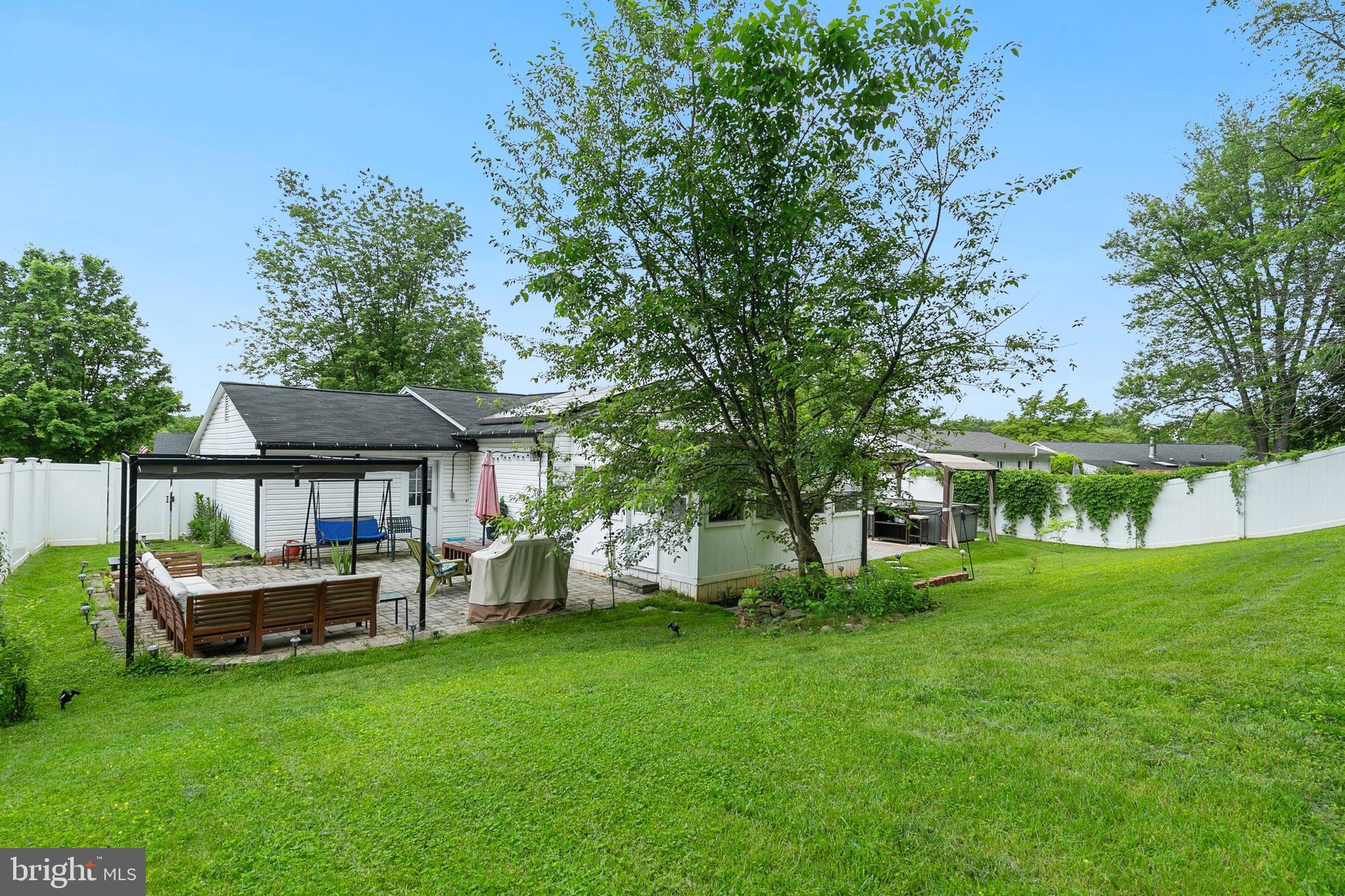 11929 Bayswater Road Gaithersburg, MD 20878 - Photo 57 of 61