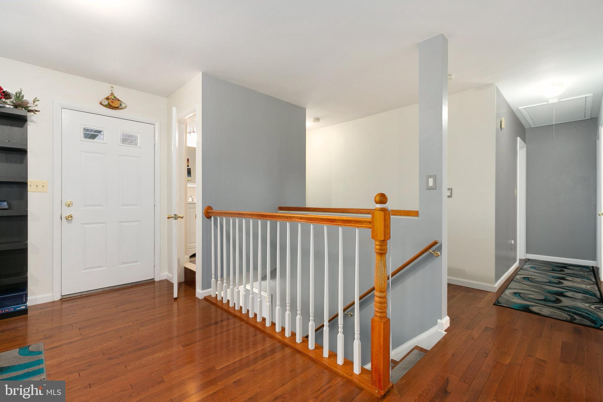 11929 Bayswater Road Gaithersburg, MD 20878 - Photo 7 of 61