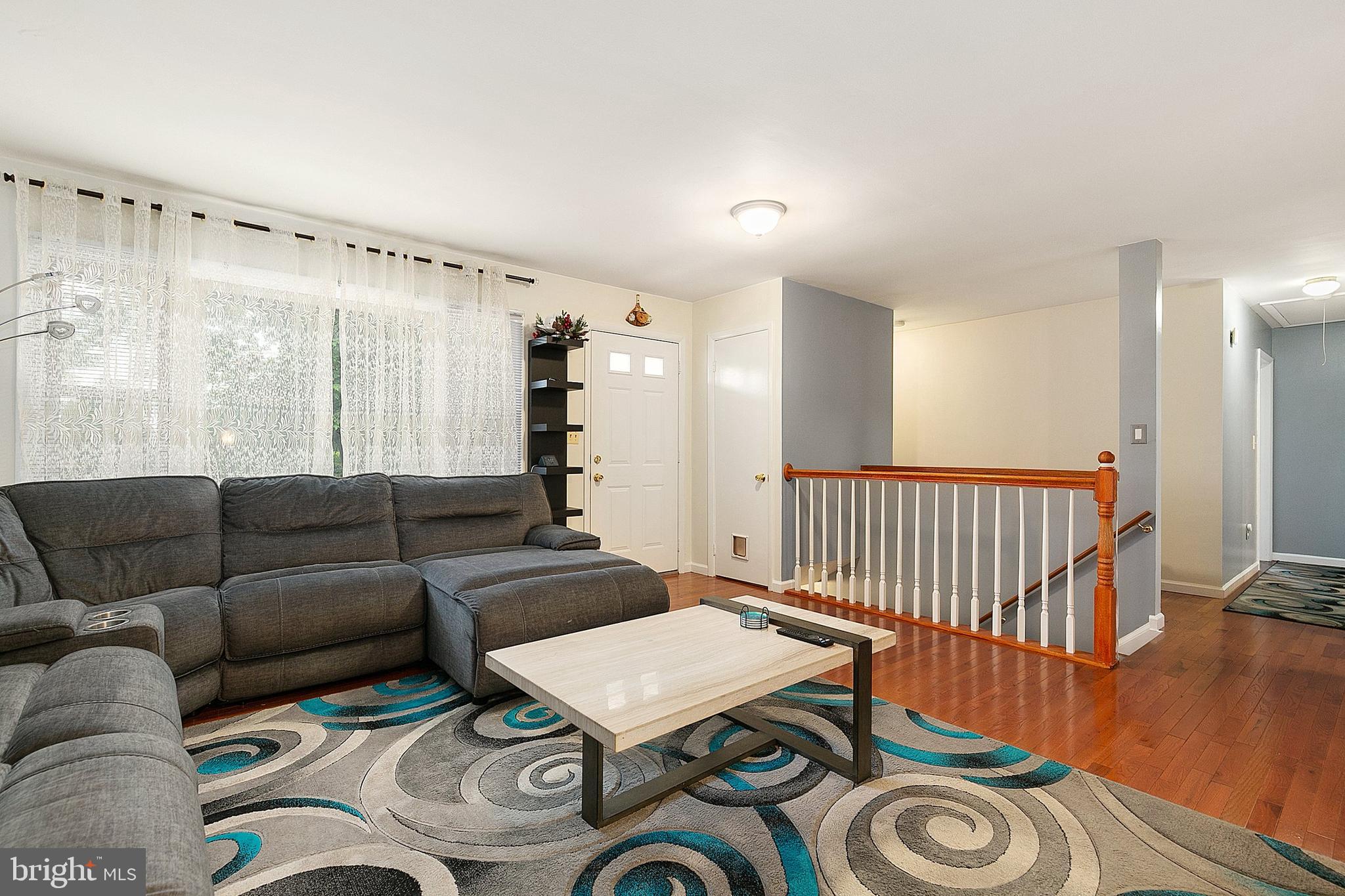 11929 Bayswater Road Gaithersburg, MD 20878 - Photo 8 of 61