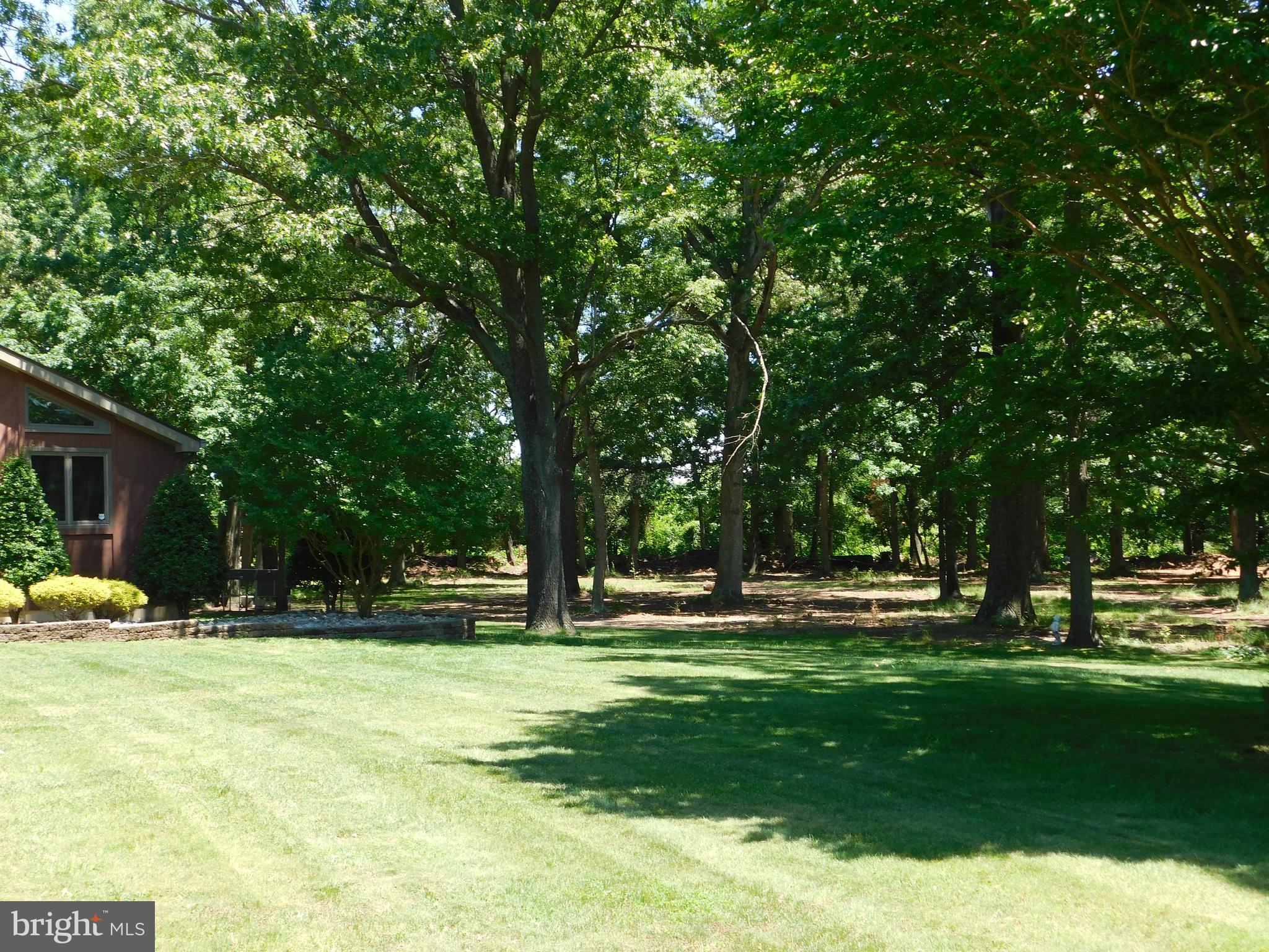 470 Garrison Road Millville, NJ 08332 - Photo 3 of 33