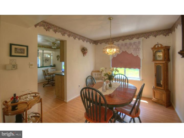 40 Brighton Road Westampton, NJ 08060 - Photo 11 of 24 Dining Room