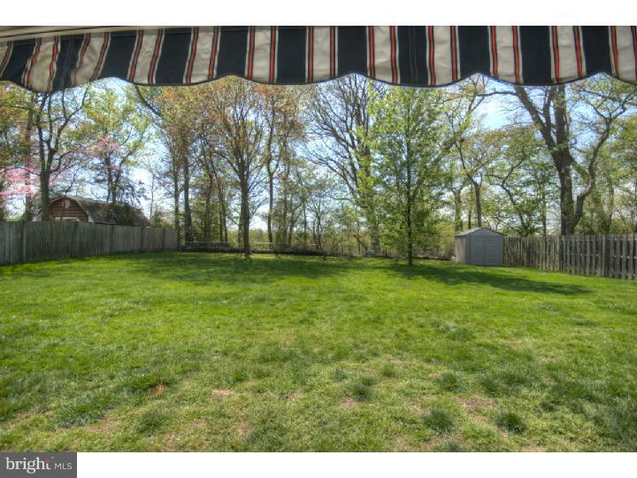 40 Brighton Road Westampton, NJ 08060 - Photo 5 of 24 Back Yard