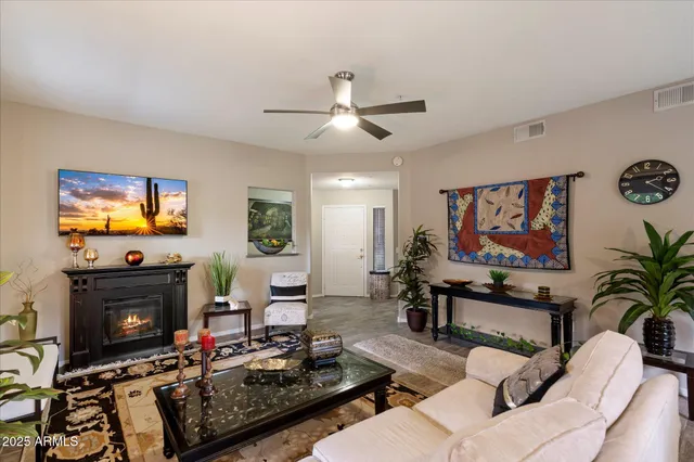 $3,495 | 15252 North 100th Street, Unit 1146, Scottsdale, AZ 85260