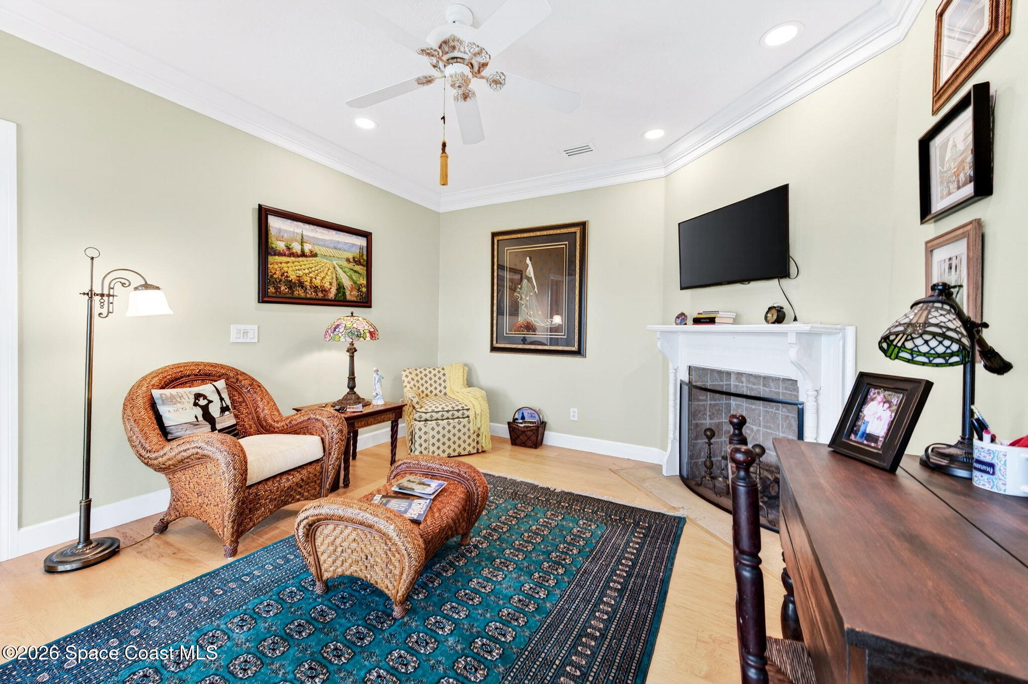 5930 Riverside Drive Melbourne Beach, FL 32951 - Photo 38 of 65 Primary Sitting Room