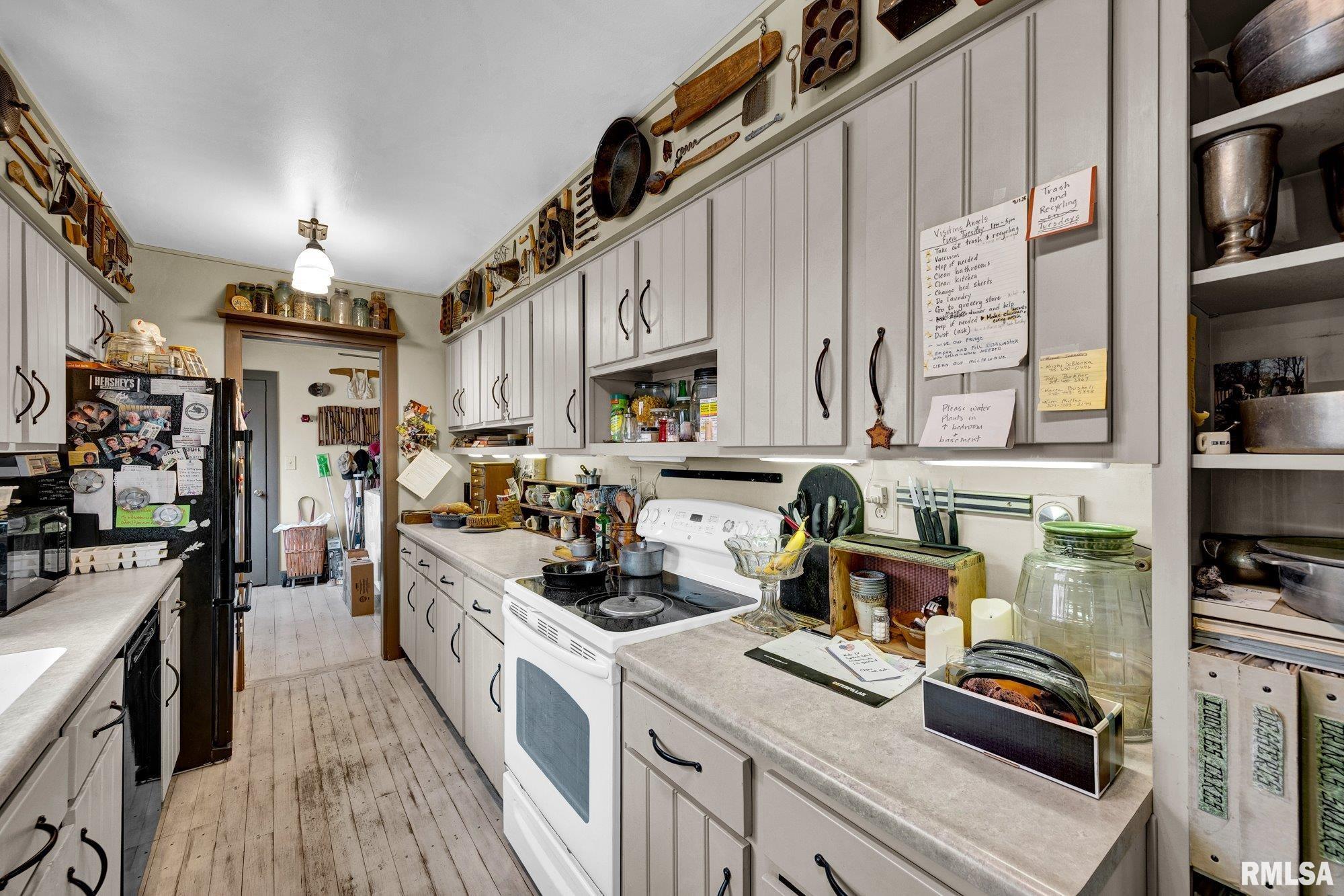2314 South Skyway Road Bartonville, IL 61607 - Photo 11 of 40