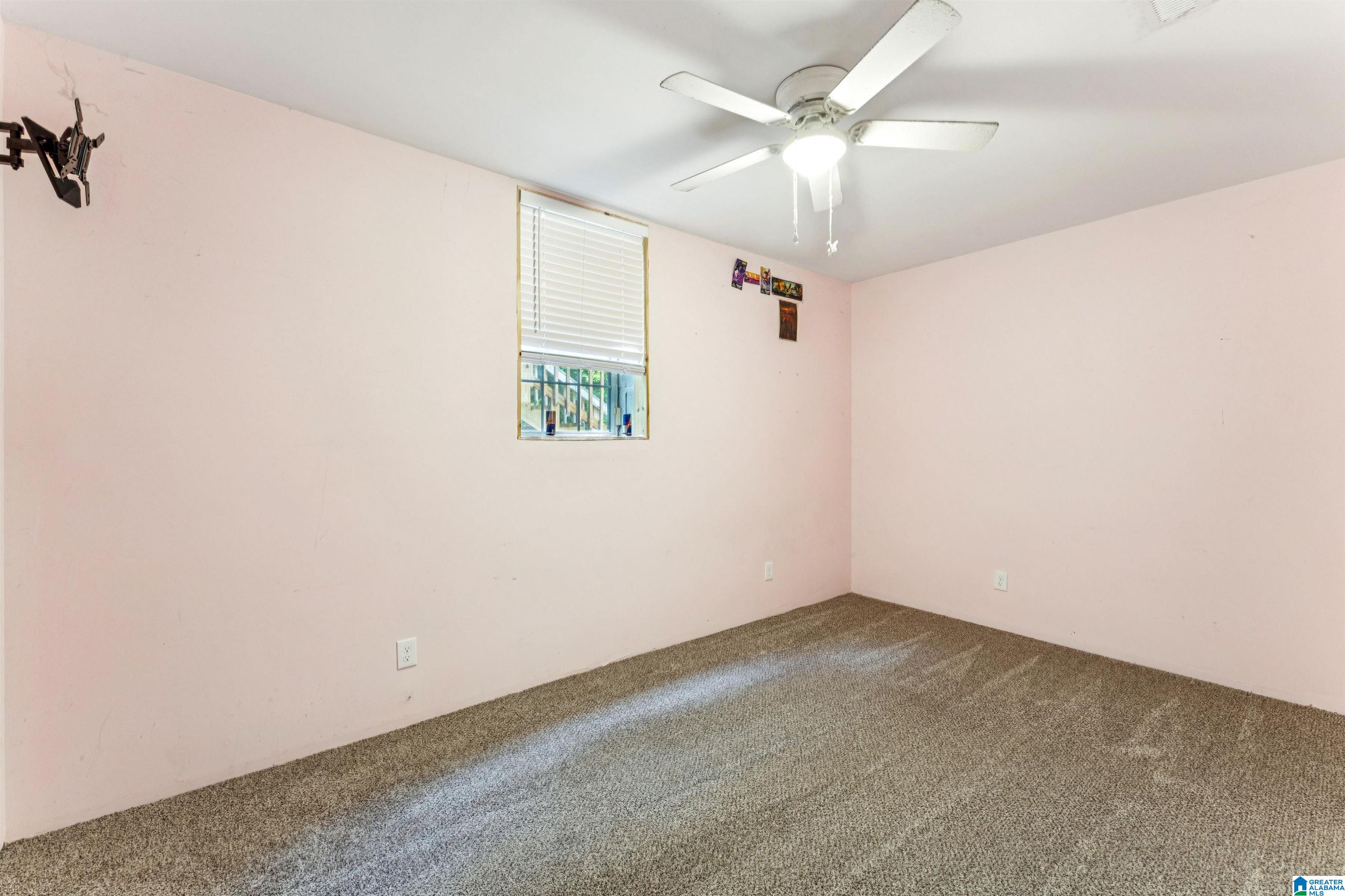 717 Hilltop Road Warrior, AL 35180 - Photo 20 of 33