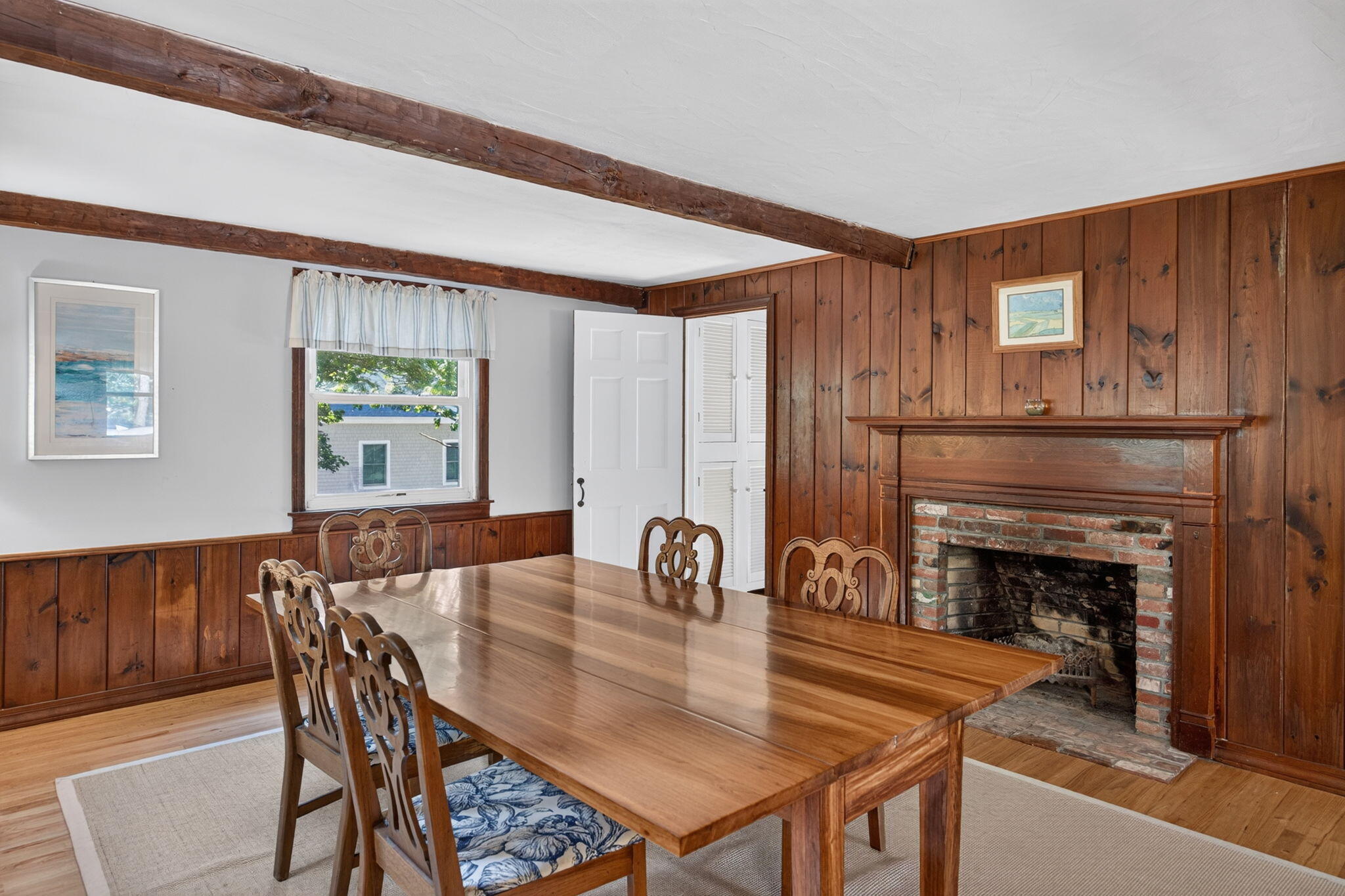 92 Dune Road Brewster, MA 02631 - Photo 9 of 39 Space to entertain
