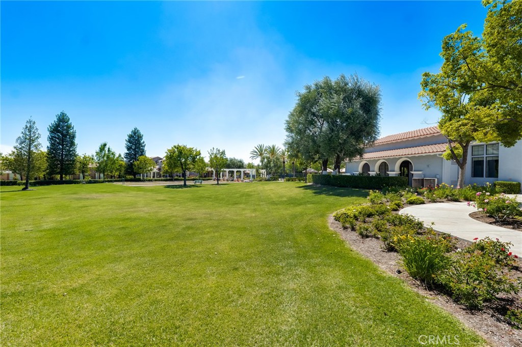 23815 Balsa Court Valencia, CA 91354 - Photo 51 of 63 community area