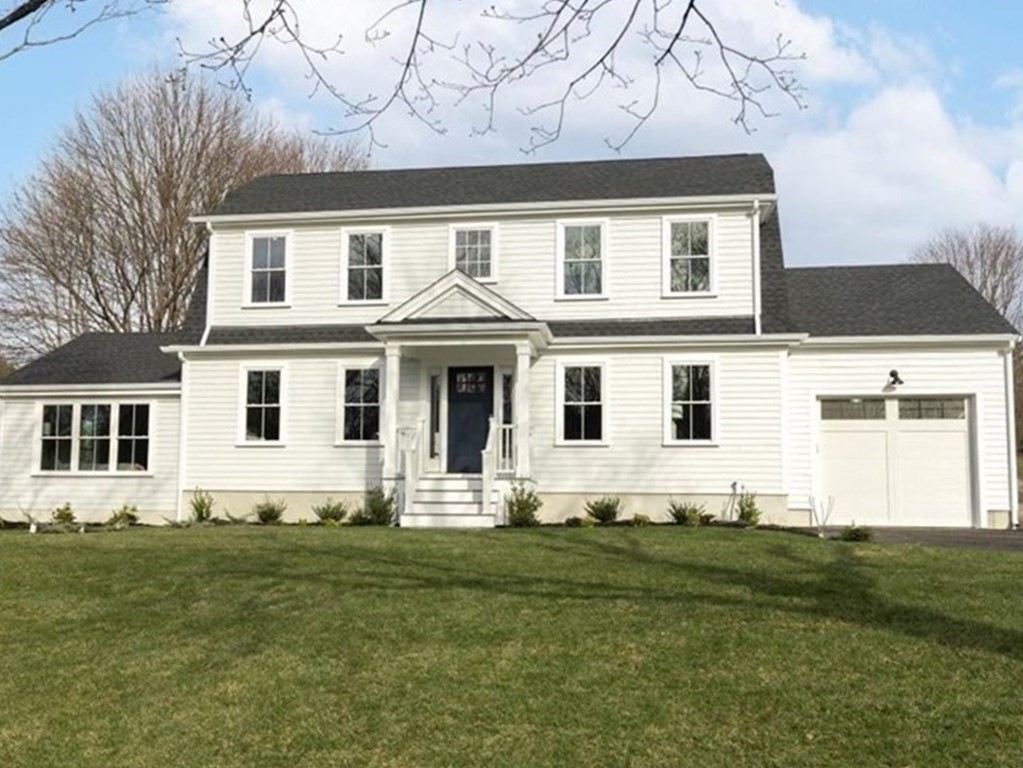3 Nichols Road Hingham, MA 02043 - Photo 1 of 39 Gallery Image 1