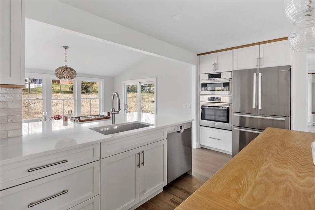 3 Nichols Road Hingham, MA 02043 - Photo 11 of 39 Gallery Image 11