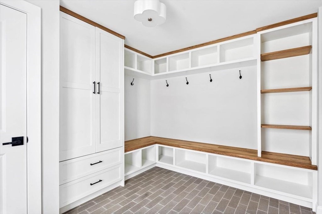 3 Nichols Road Hingham, MA 02043 - Photo 24 of 39 Gallery Image 24